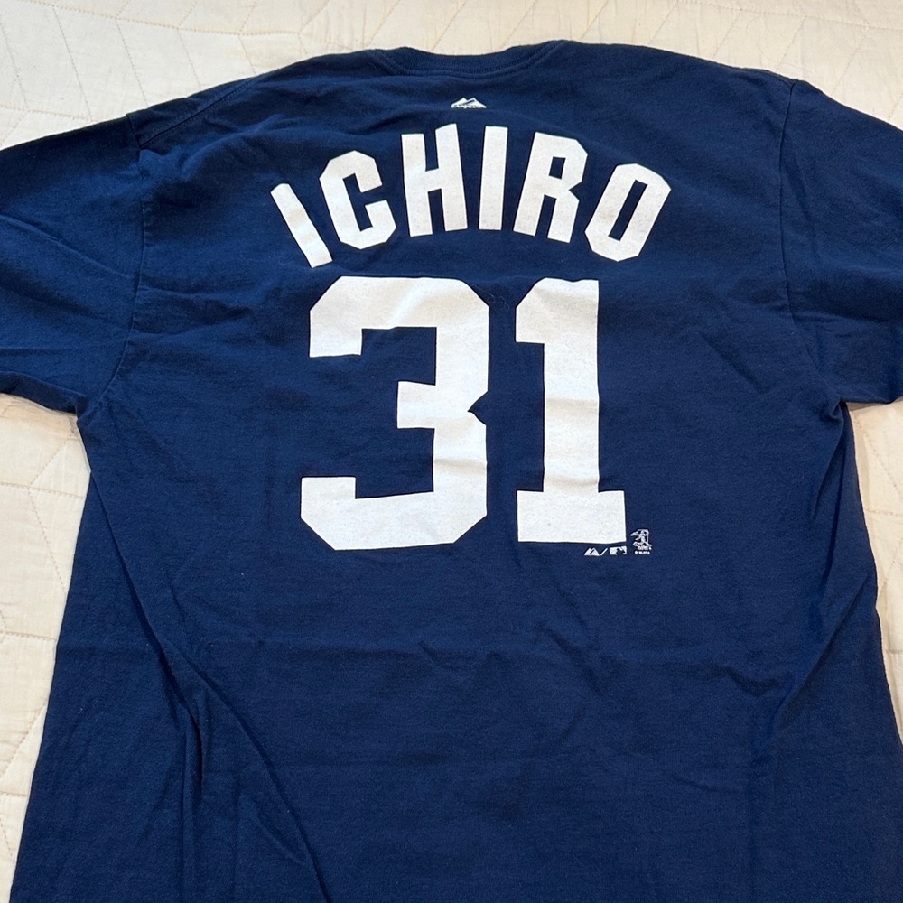 Ichiro Yankees T-Shirt